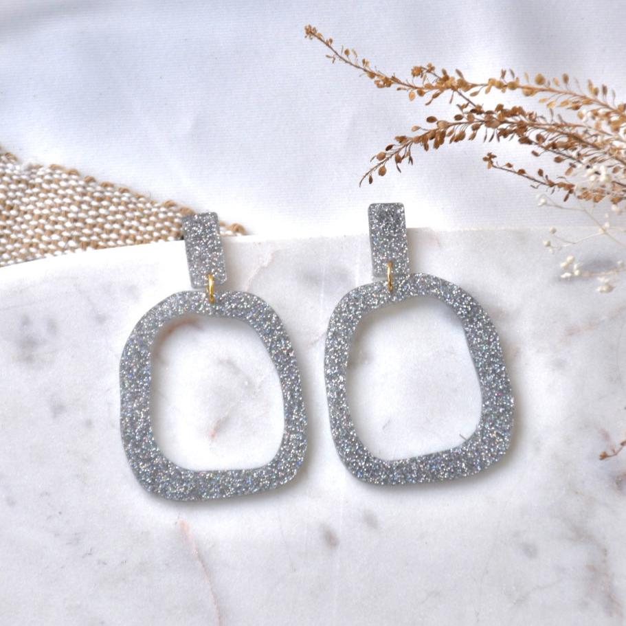 Sparkle & Sip Earring Workshop