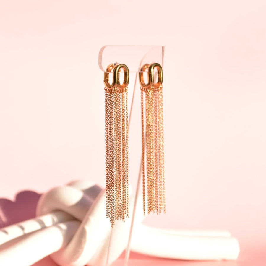 Stylish gold fringe earrings with cascading chains