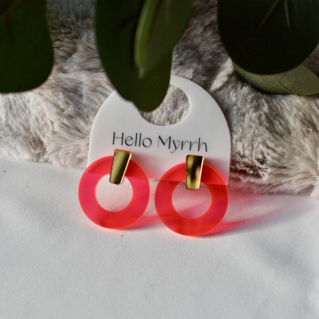 Elia Fluorescent Pink Earrings with Vibrant Circular Design and Gold Accents