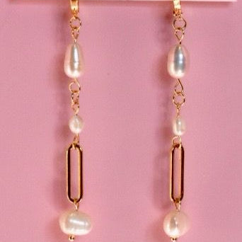 Pearlina Earrings with Delicate Pearls and Gold Accents