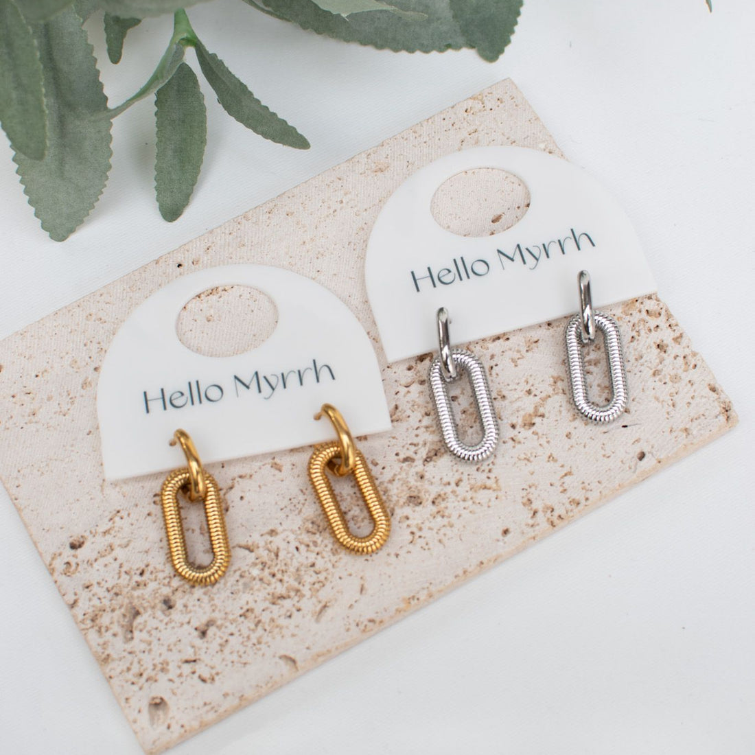 Ribbed Link Silver and Gold Earrings with Modern Design